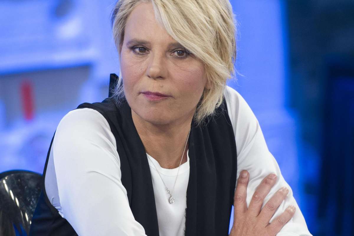 Uomini e Donne: Maria De Filippi dovrà rinunciare a lei nella prossima stagione