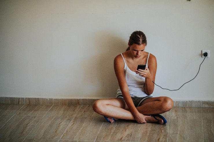 5 sintomi da tenere d'occhio per capire se soffri di dipendenza dai social